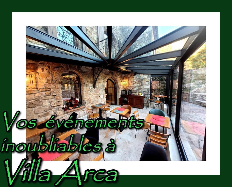 Property building, Restaurant/places to eat, Meeting/conference room, Breakfast