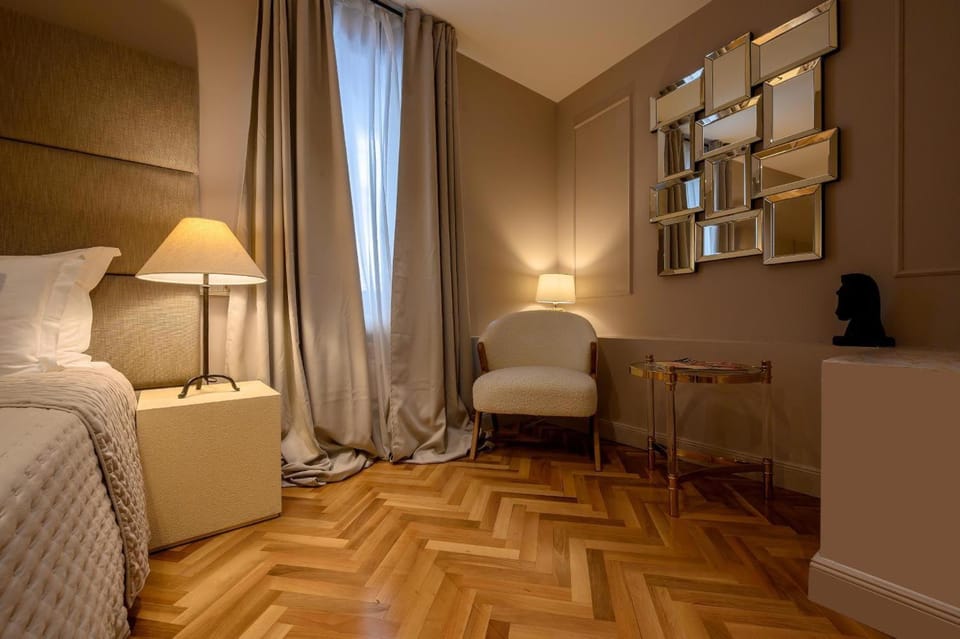 ARTALE 07 Design Rooms II Bed and Breakfast in Split