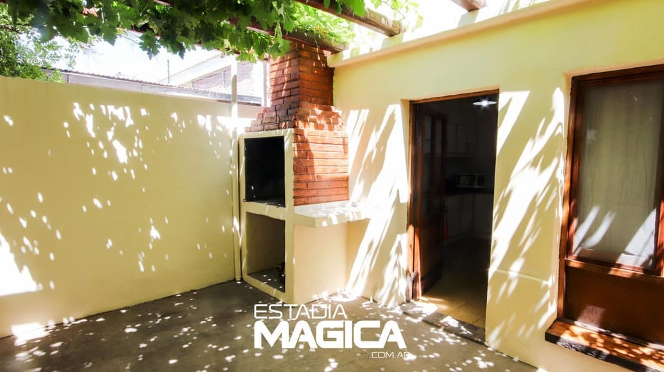 Casa Chacón House in San Rafael