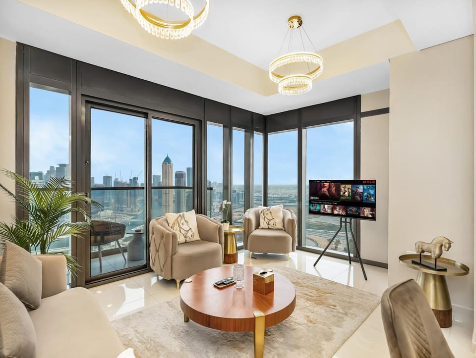 Communal lounge/ TV room, TV and multimedia, Living room, Seating area