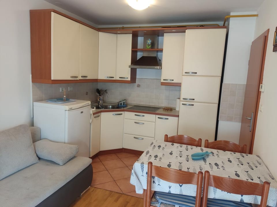dishwasher, minibar, pet friendly
