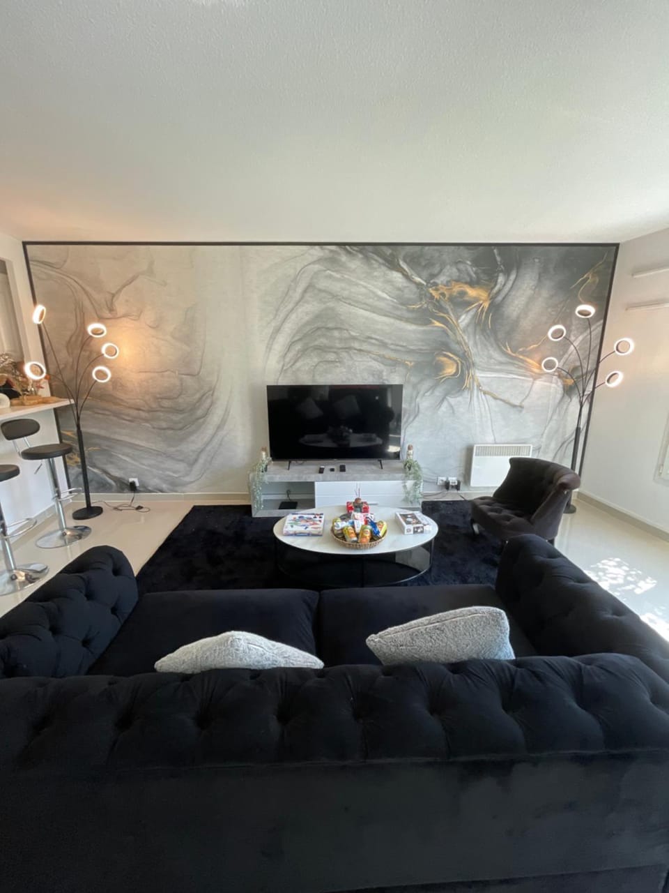 TV and multimedia, Living room, Seating area