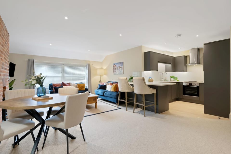 Osbourne House - BLUE 2 Bedroom,2 and half bath Apartment in Birmingham