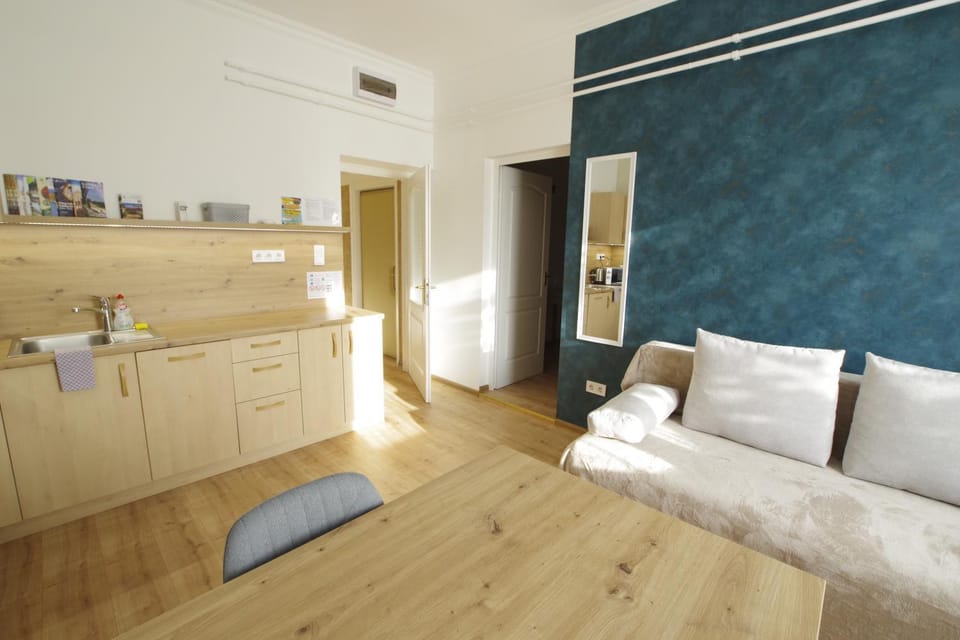 Kitchen or kitchenette, Living room, Photo of the whole room, Seating area