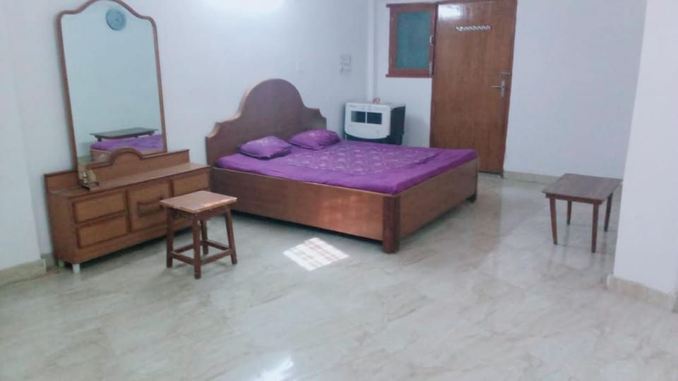 Shyam home stay Vacation rental in Varanasi