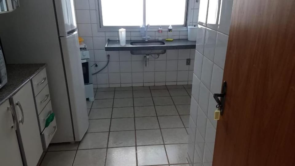 Apartamento confortável 03 quartos - Edifício Príncipe de Gales, Alto do Setor Bueno Apartment in Goiania