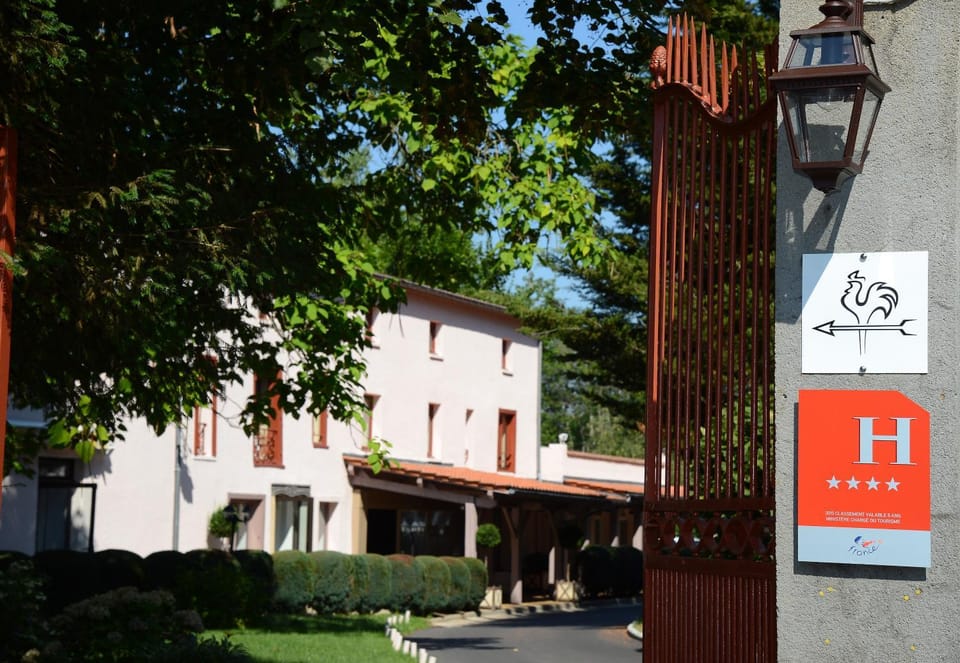 Property logo or sign, Logo/Certificate/Sign, Garden view