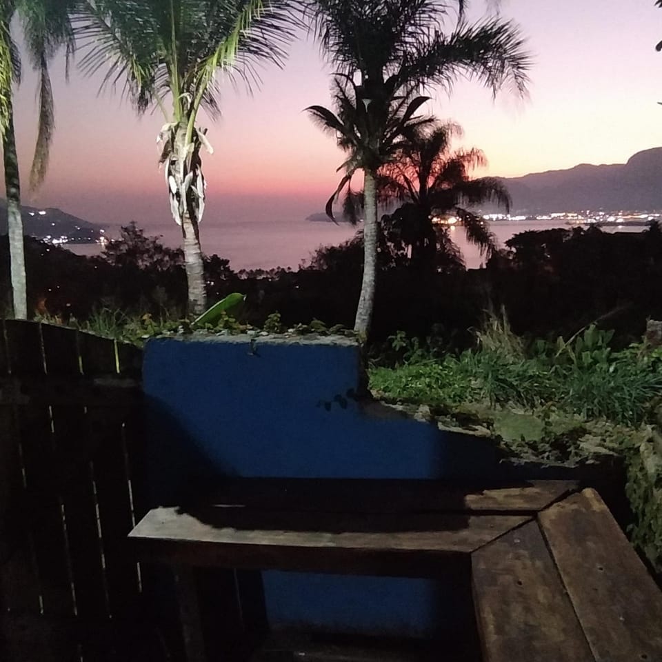 Bangalô Vista Azul House in Ilhabela