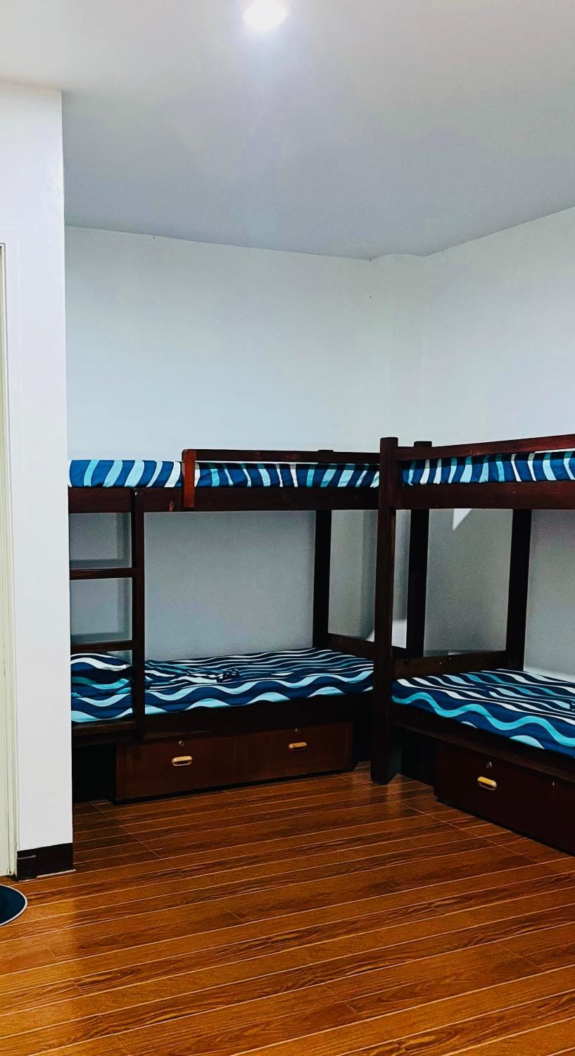 bunk bed