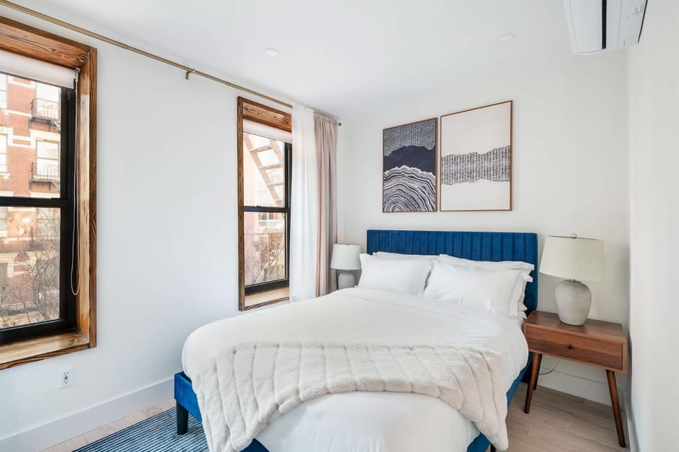 48-3FE 2BR Prime Midtown West Apartment in Midtown