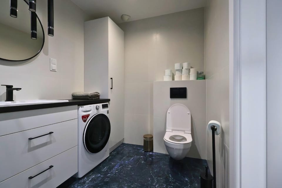 Apartament 17 piętro #CapitalTower 177A FV PARKING by APARTAMENTY OKAZJA Apartment in Poland