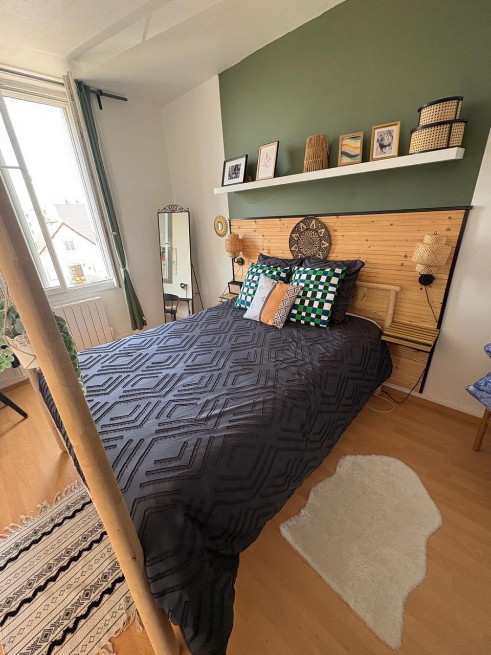 Un cocon au Presbytère avec place de parking voiture gratuite Apartment in Caen