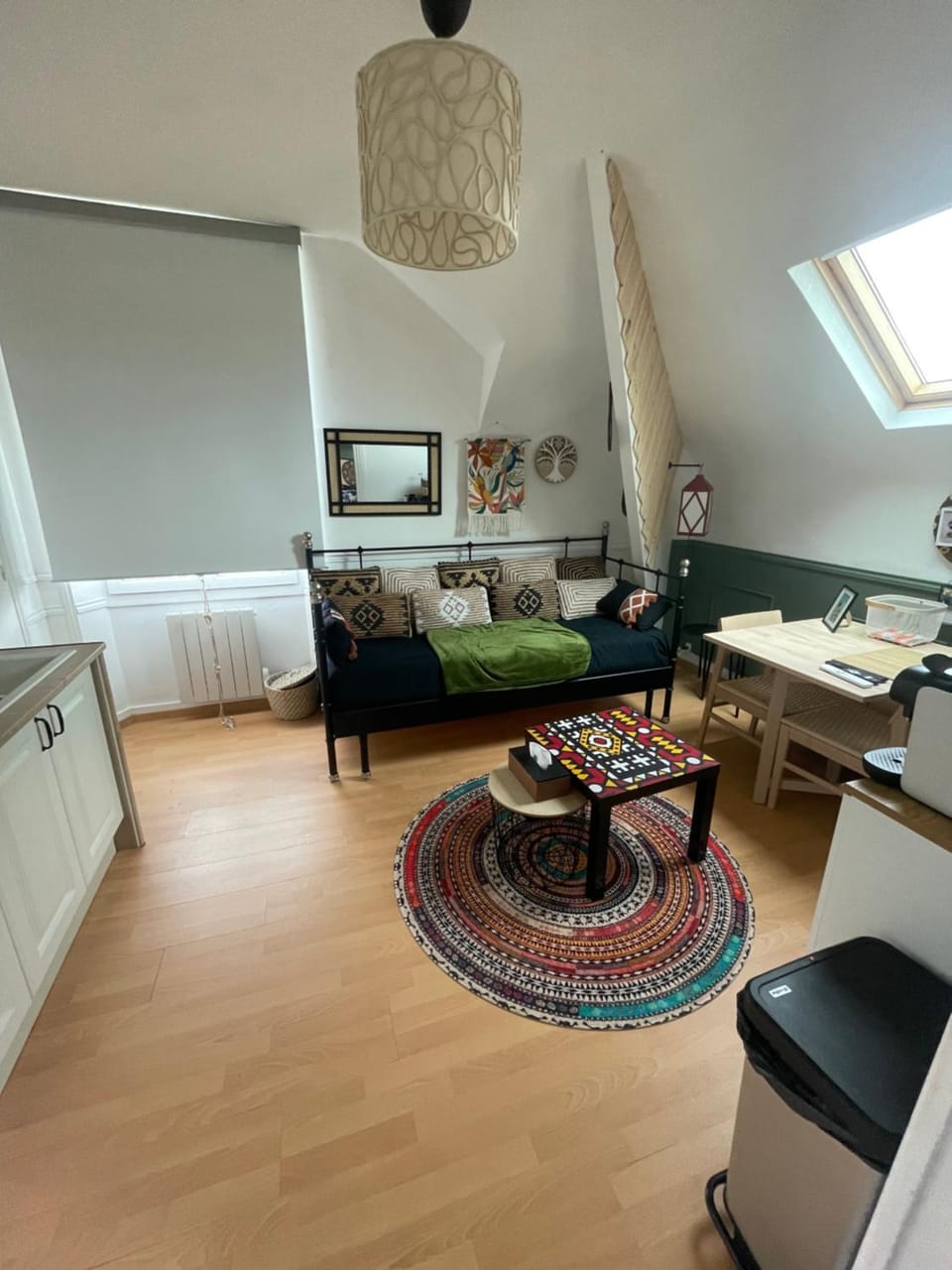 Un cocon au Presbytère avec place de parking voiture gratuite Apartment in Caen