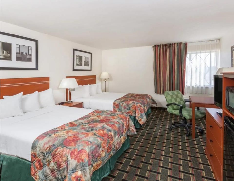 Fairbridge Inn Express Decatur Forsyth IL Motel in Forsyth