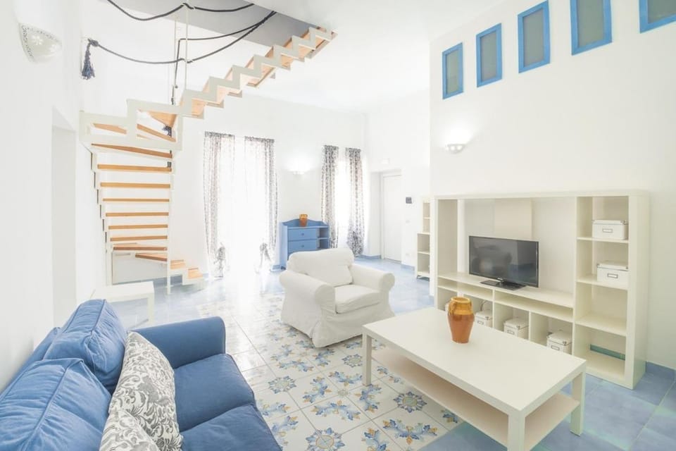 Communal lounge/ TV room, Seating area