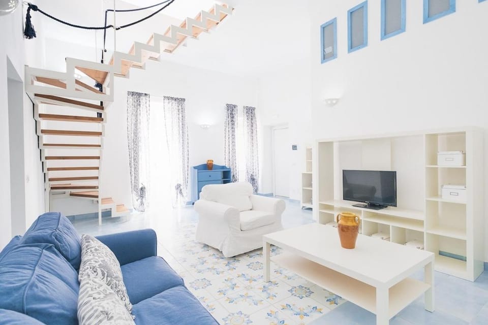 Communal lounge/ TV room, Seating area