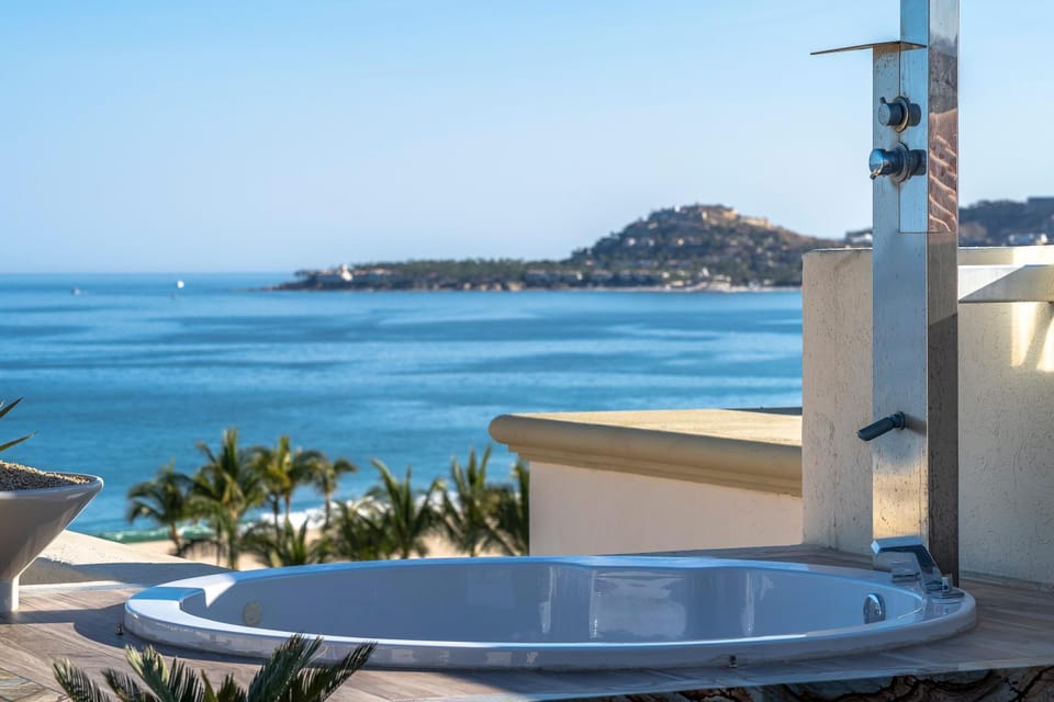 Hot Tub, Balcony/Terrace, Sea view