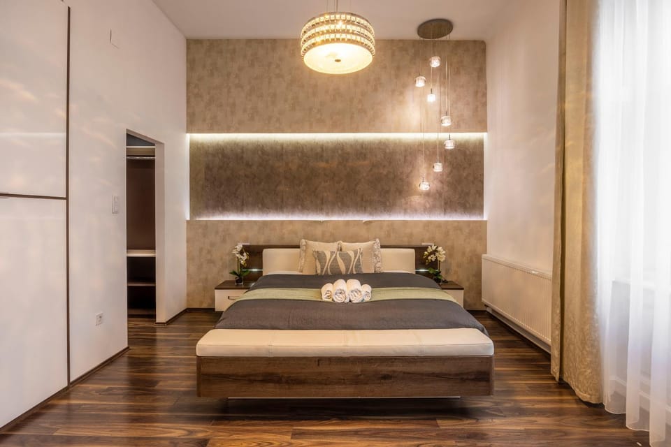 Bed, Photo of the whole room, Bedroom, towels, wardrobe