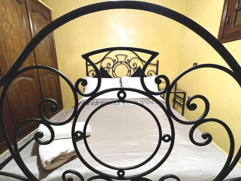 Bed, Bedroom