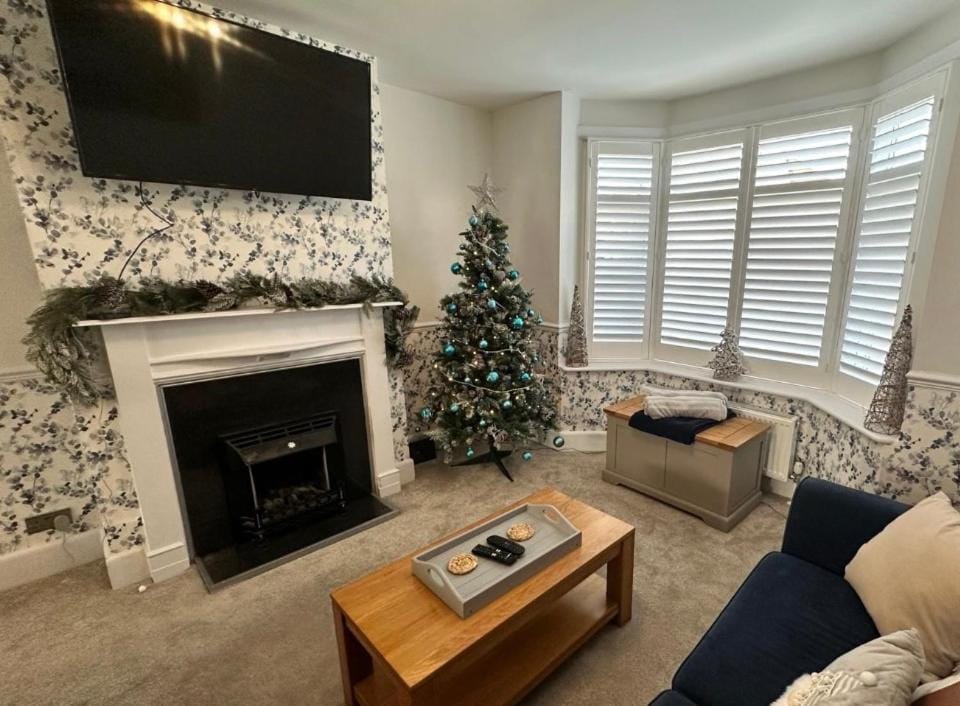 Escape to the Beach House in Poole