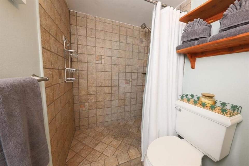 Seaside Beach and Racquet Club 5814 - 3 Bedroom Beachfront Condo Apartment in Orange Beach