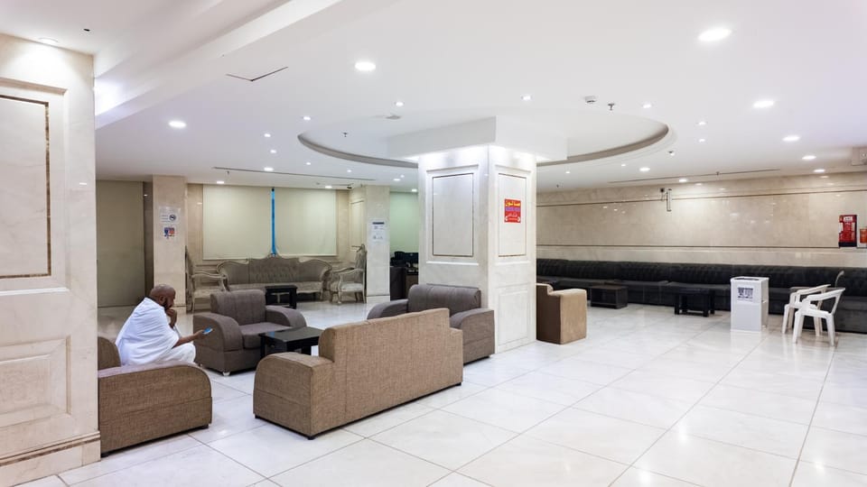 Lobby or reception, Seating area