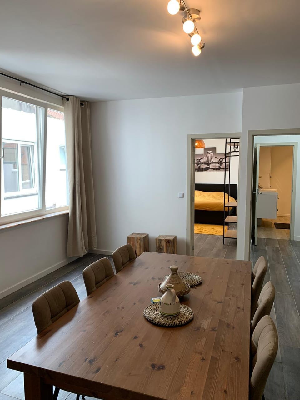 Coffee/tea facilities, Kitchen or kitchenette, Dining area, dishwasher, stove, stove, kitchen