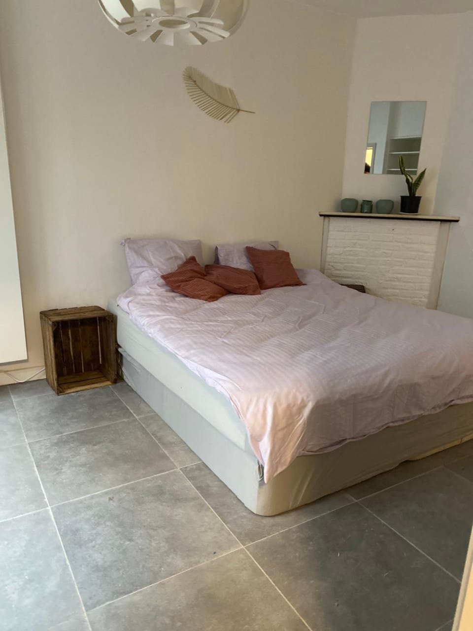 Bed, Seating area, Bedroom