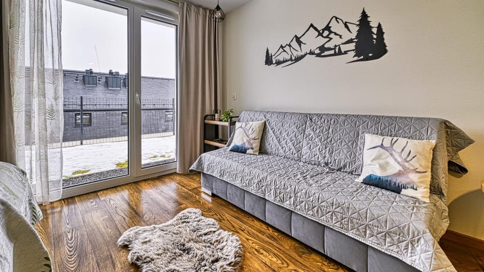 Apartament Przystań Wędrowca Resort C6 z pięknym widokiem i ogródkiem i z Ogólnodostępną Sauną - 5D Apartments Apartment in Lower Silesian Voivodeship