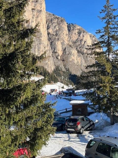 Mountain view, Parking