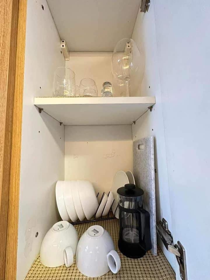 Coffee/tea facilities, Kitchen or kitchenette