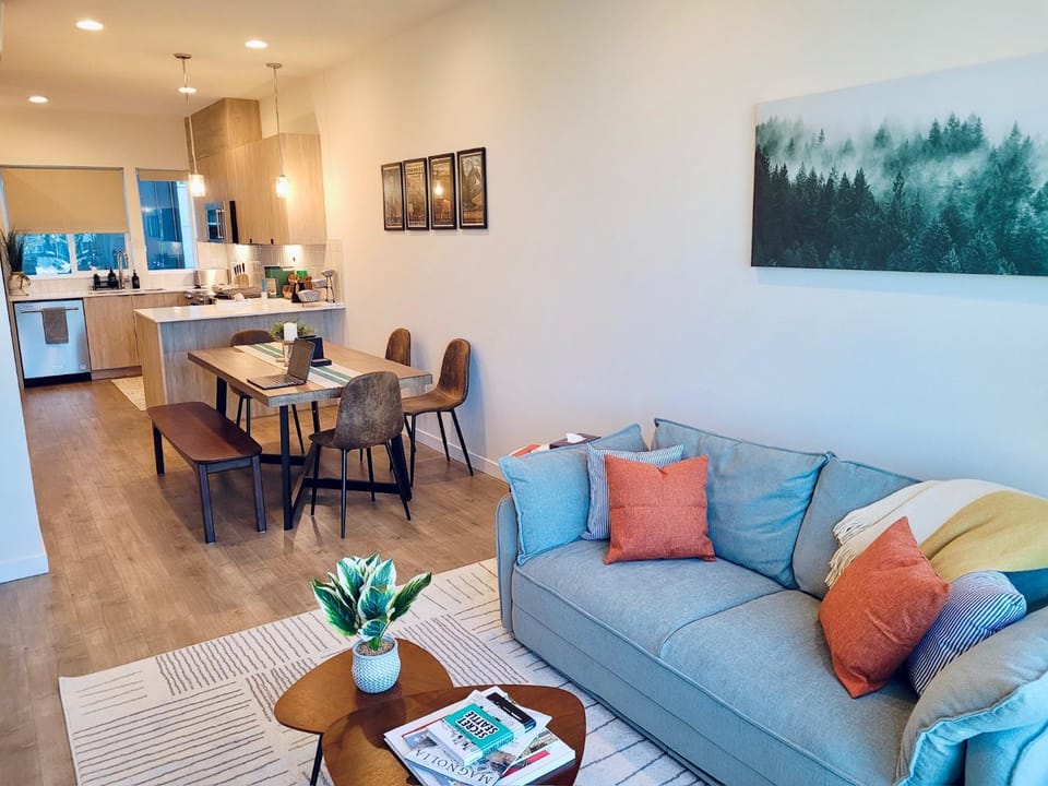 Living room, Dining area, kitchen