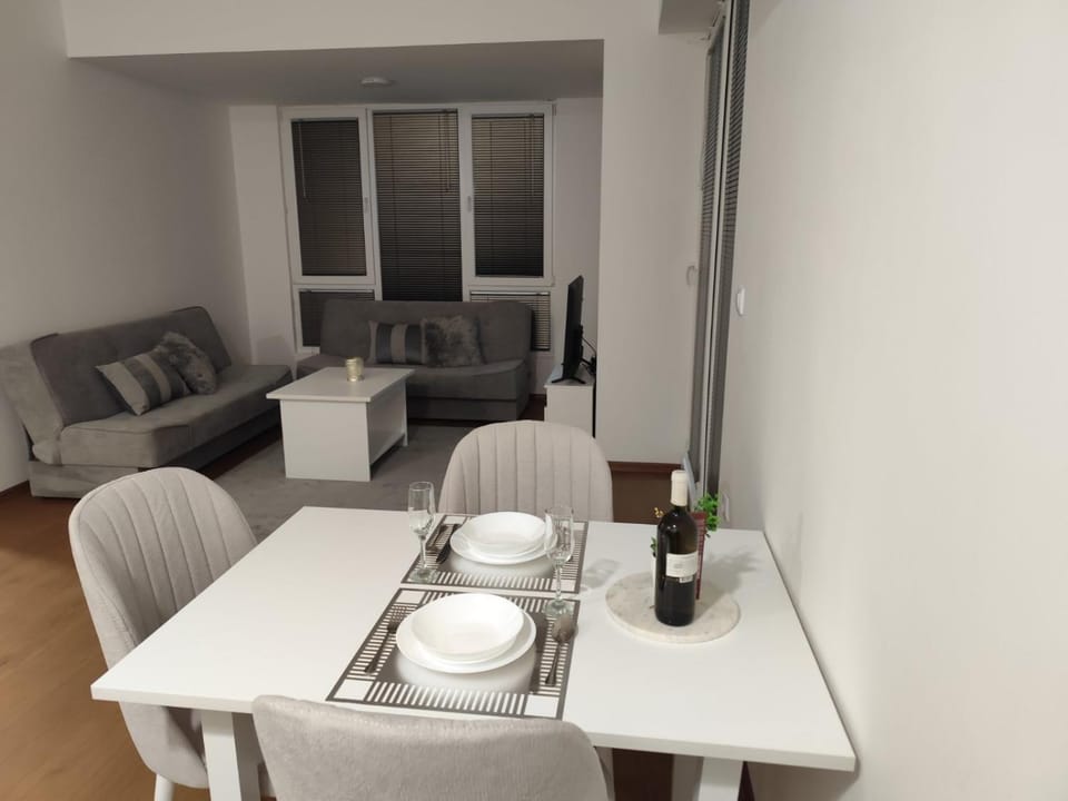 Miha apartment-near Airport Apartment in North Macedonia