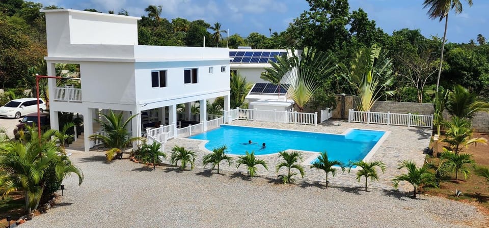 Property building, Garden, Pool view, Swimming pool, Swimming pool