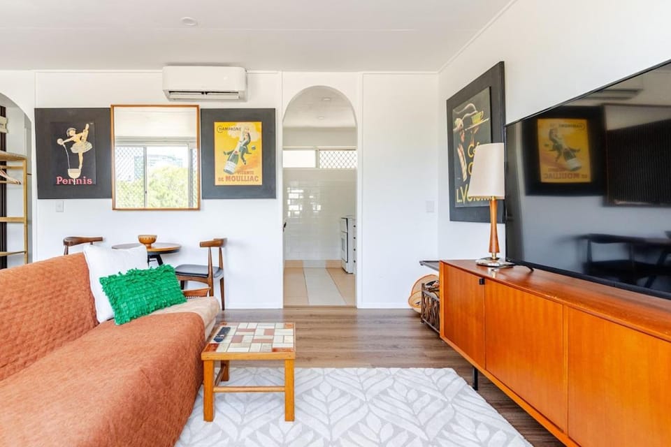 TV and multimedia, Living room