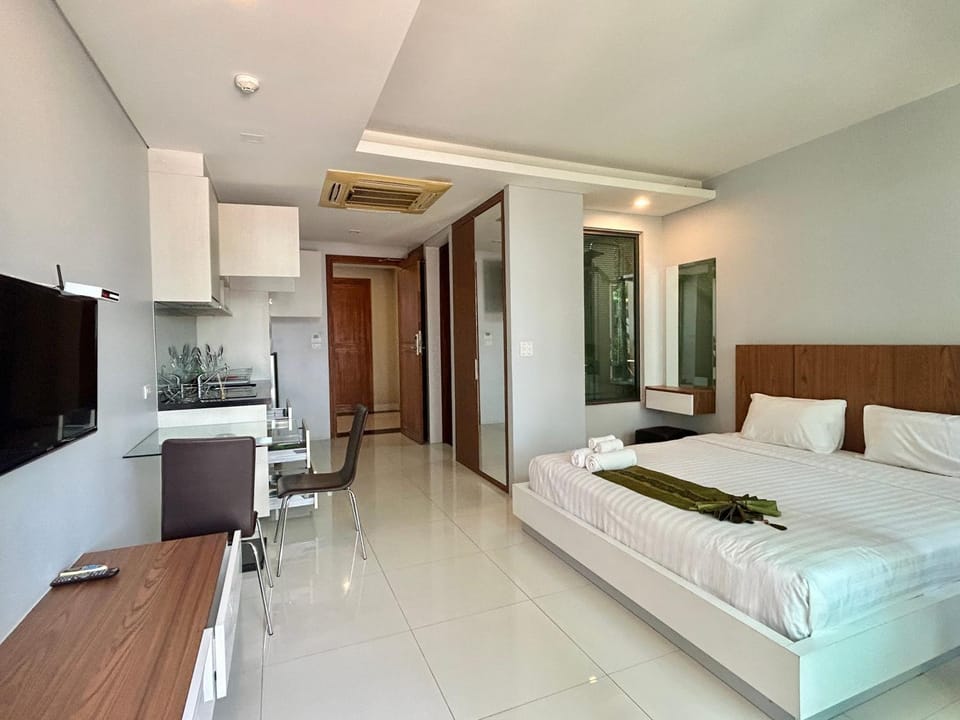 1 bedroom condos pool access Rawai Apartment in Rawai