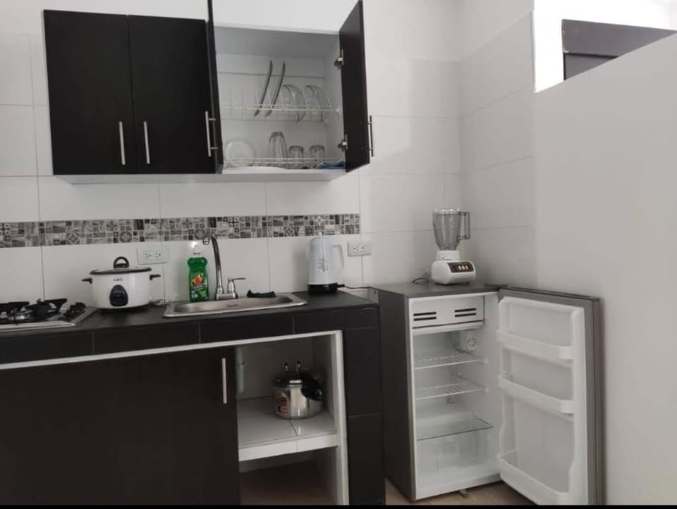 Edificio Wil Hostal Apt 201 Apartment in Cali