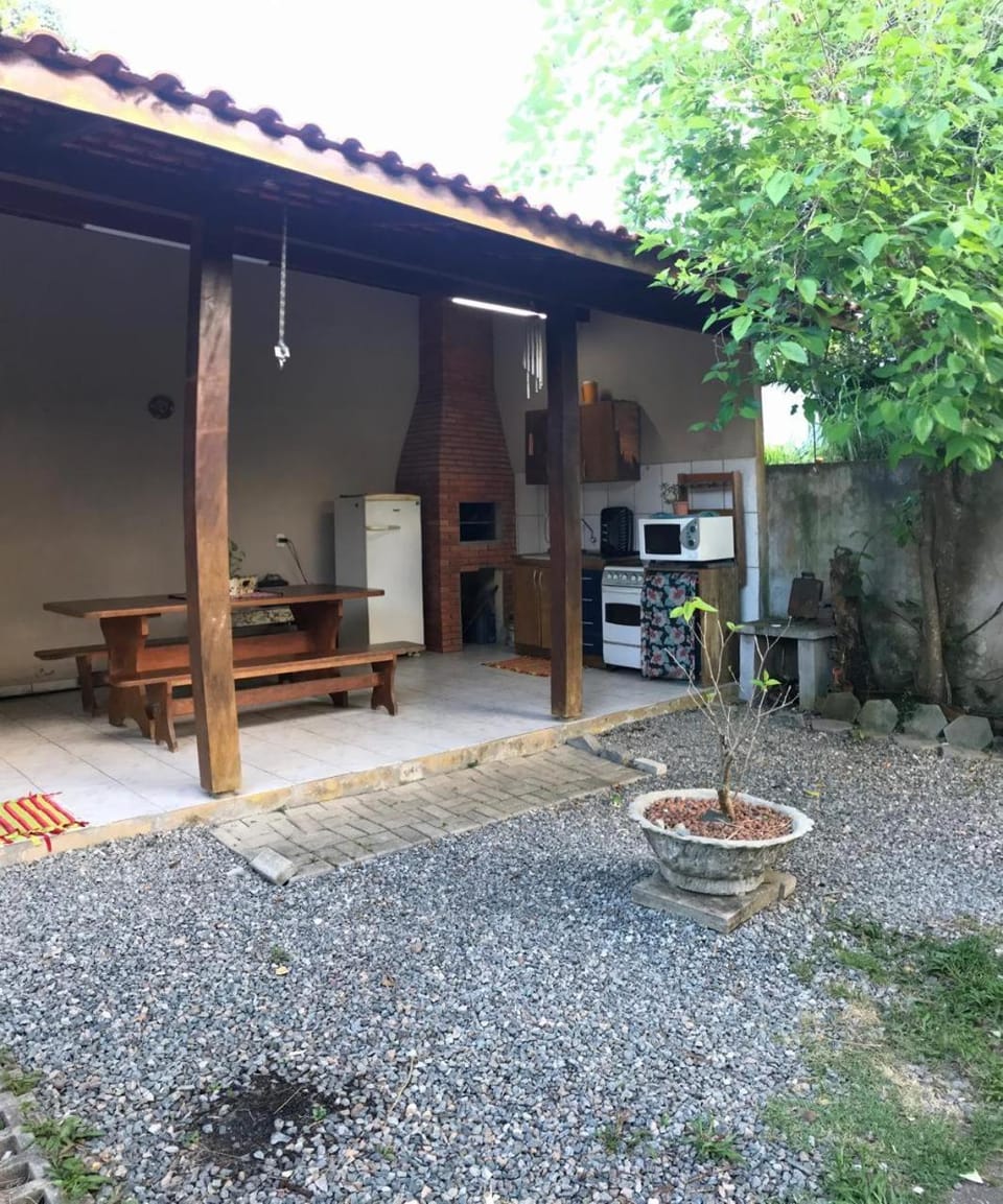Casinha da praia House in Bombinhas