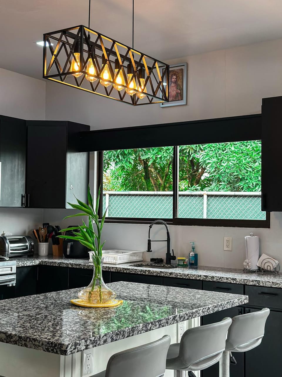 Dining area, kitchen