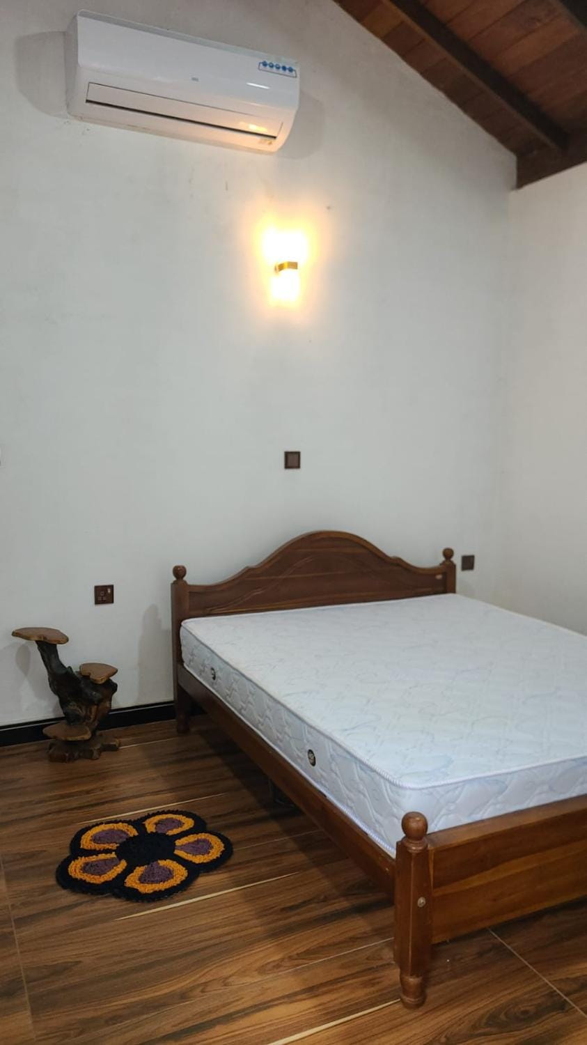 Lion King Jungle Cabanas Hotel in Dambulla