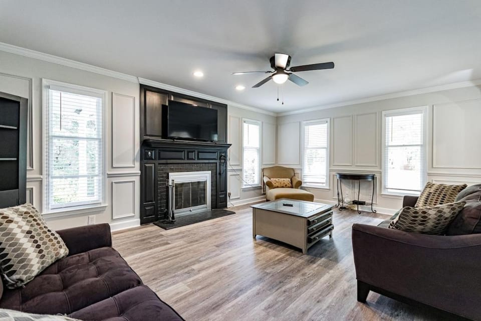 Beautiful recently updated 3bed and 2bath ranch House in Fuquay-Varina