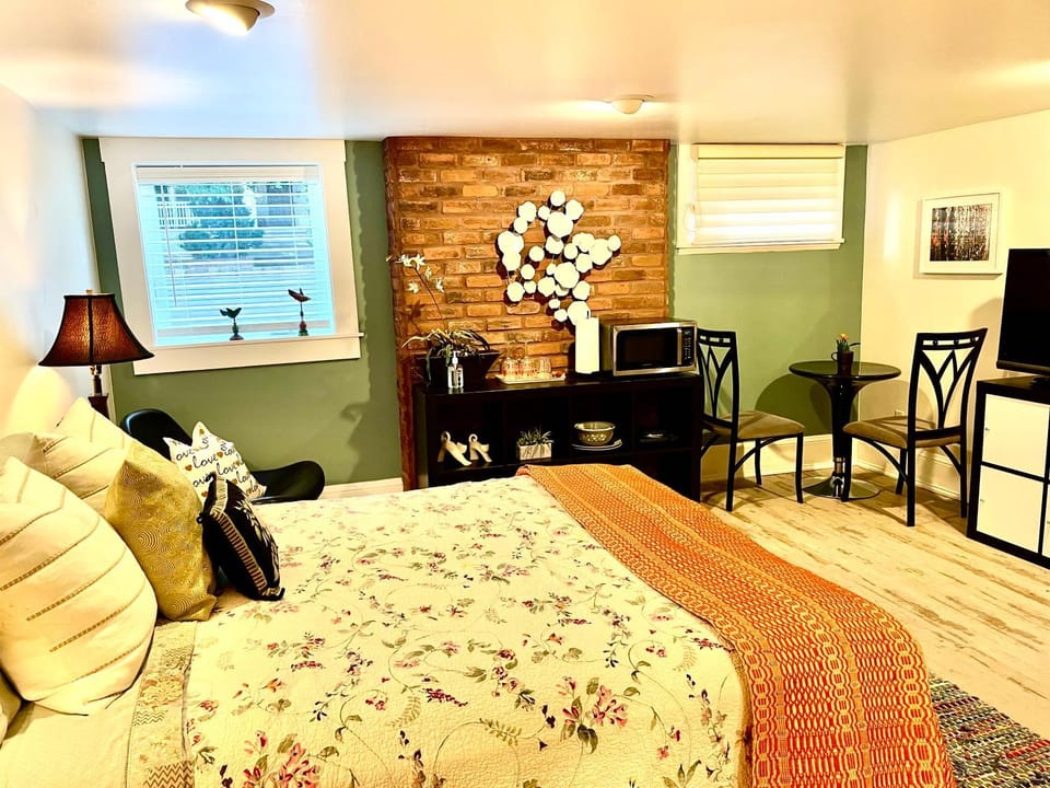 Calm and Private room Vacation rental in Portland