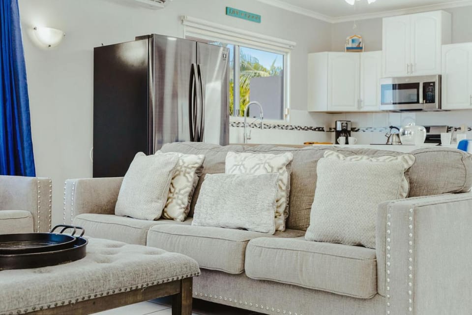 Living room, kitchen