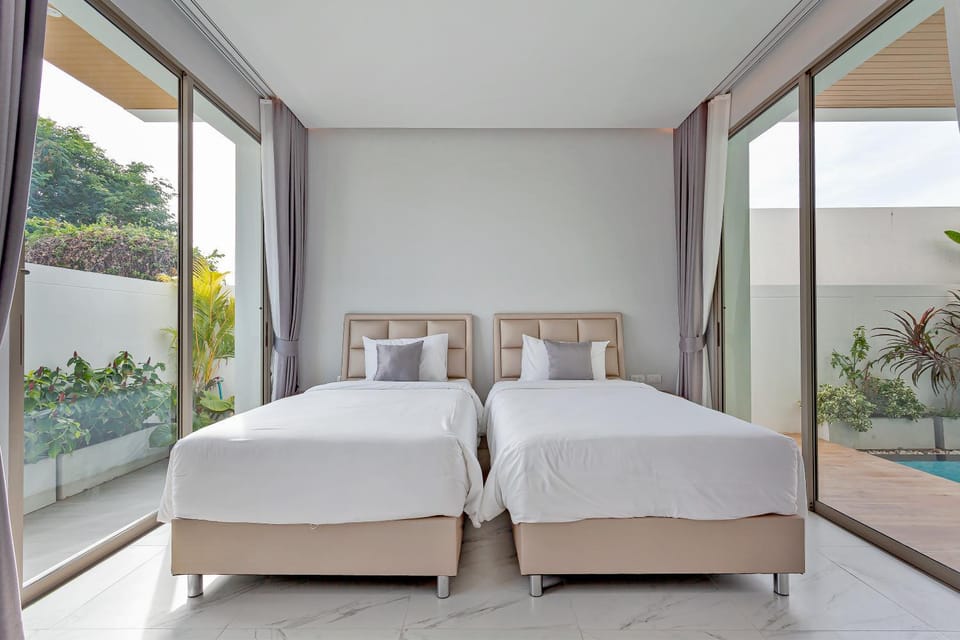 Classic Modern Pool Villas Rawai 3BR Villa in Rawai