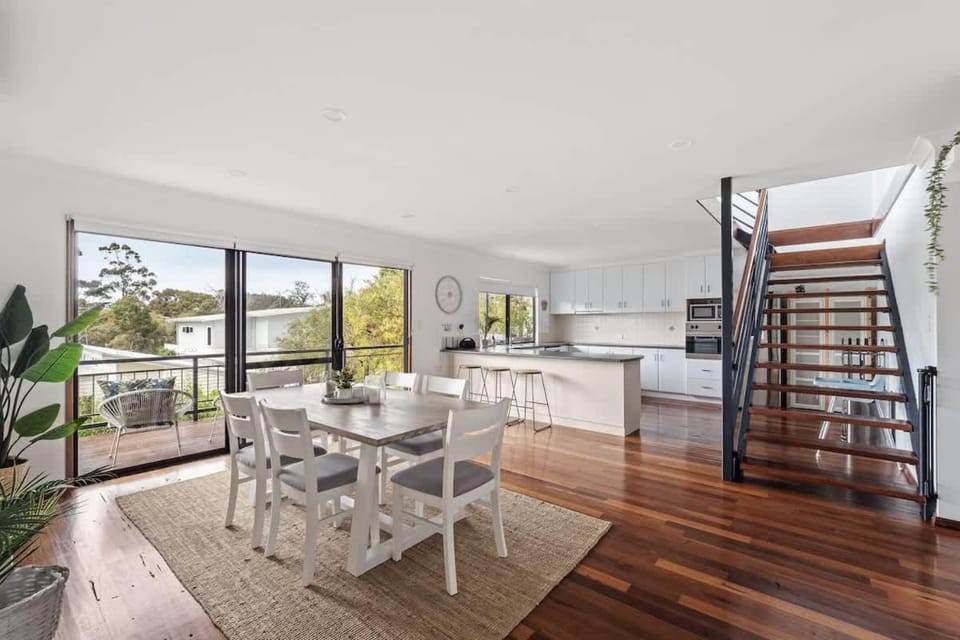 View (from property/room), Dining area