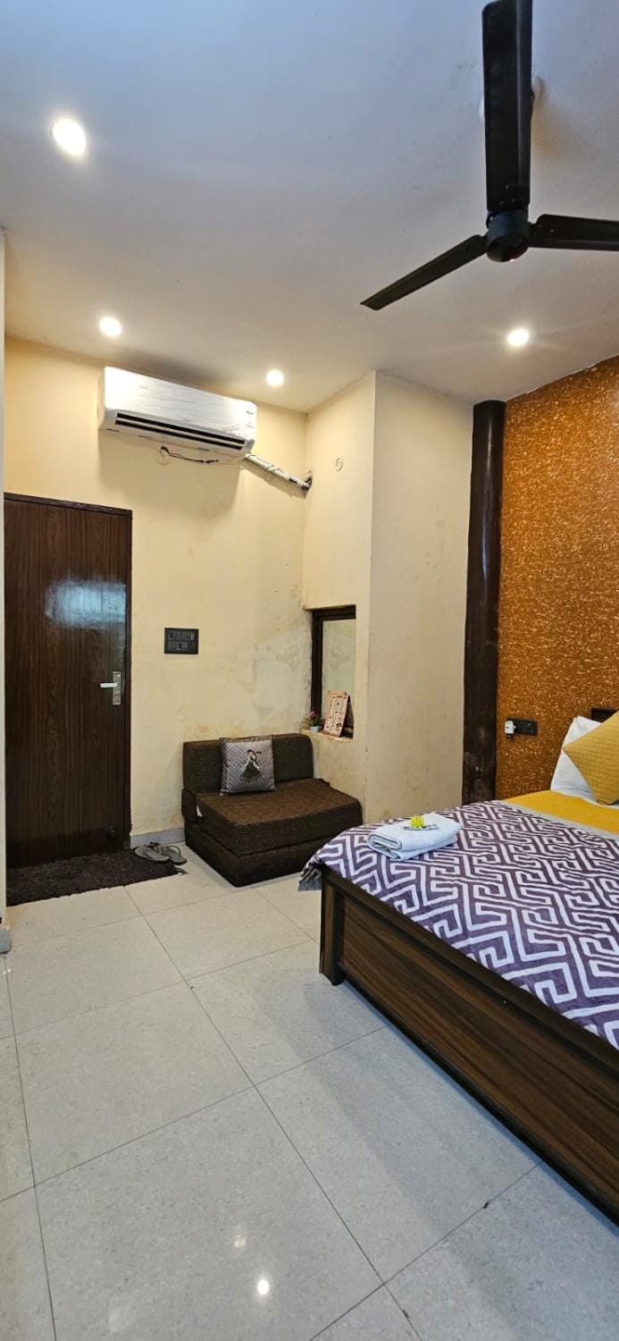 Krishna's land Homestay Vacation rental in Uttar Pradesh