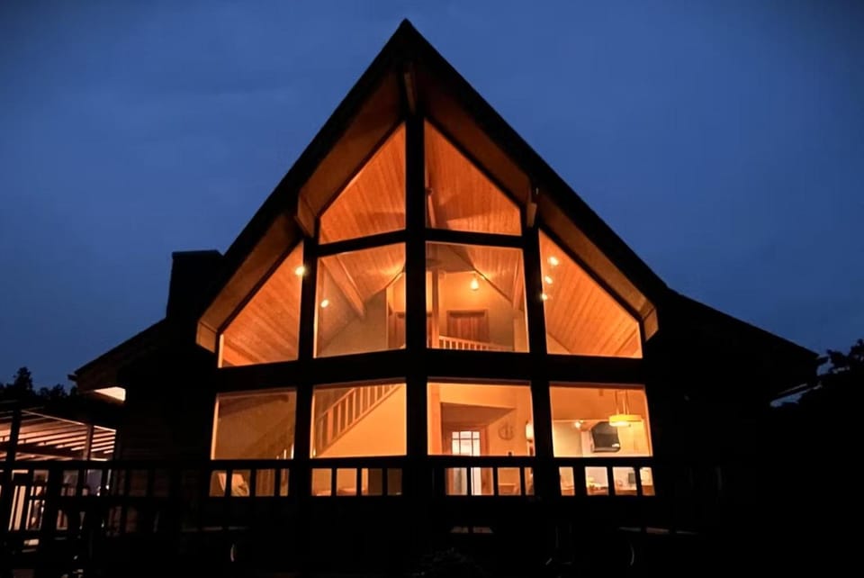 Property building, Night
