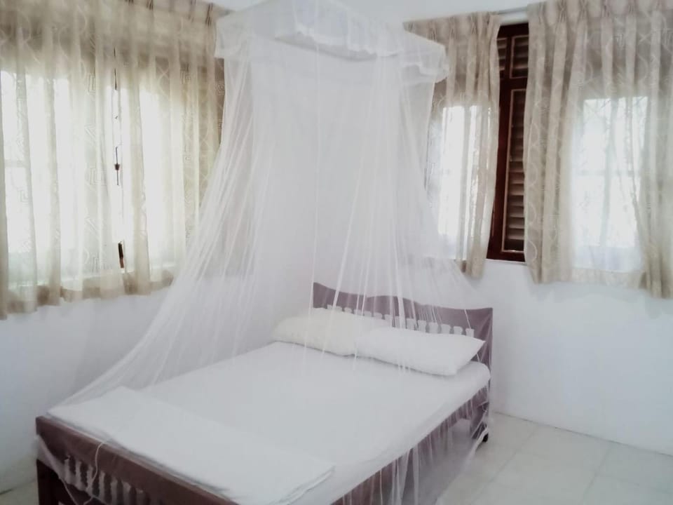 Hasini Villa Villa in Hikkaduwa