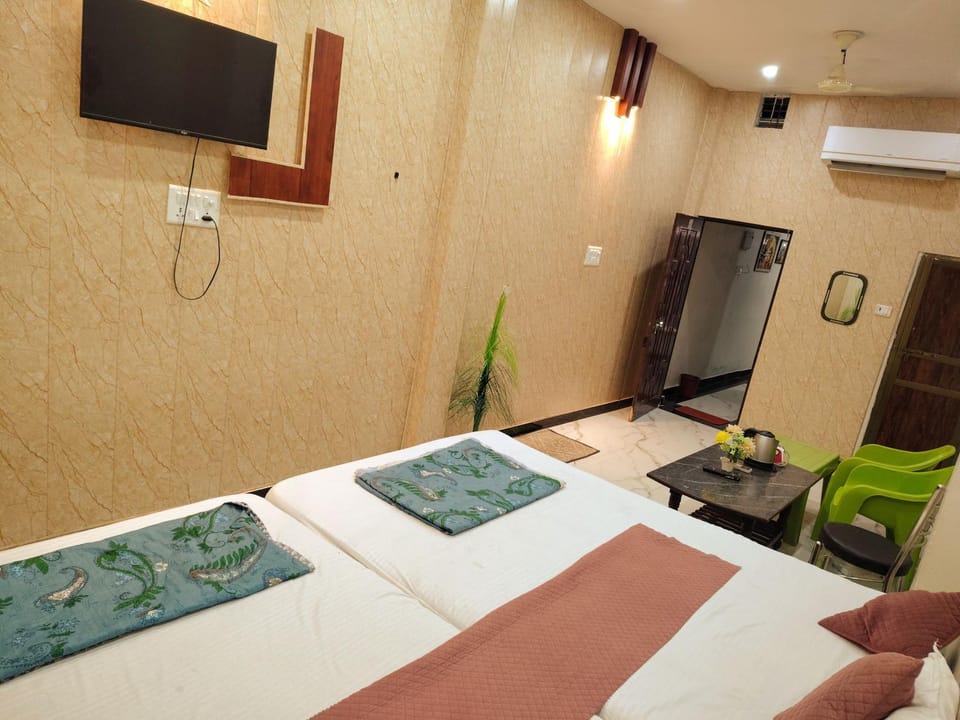 Laxmi Homestay 10 min walk from Kashi Vishwanath temple Vacation rental in Varanasi