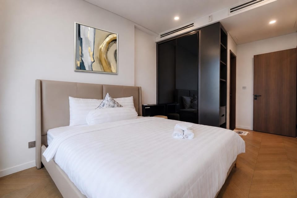 AmbiHOME Lumiere Riverside An Phu District 2 VIP Apartment in Ho Chi Minh City